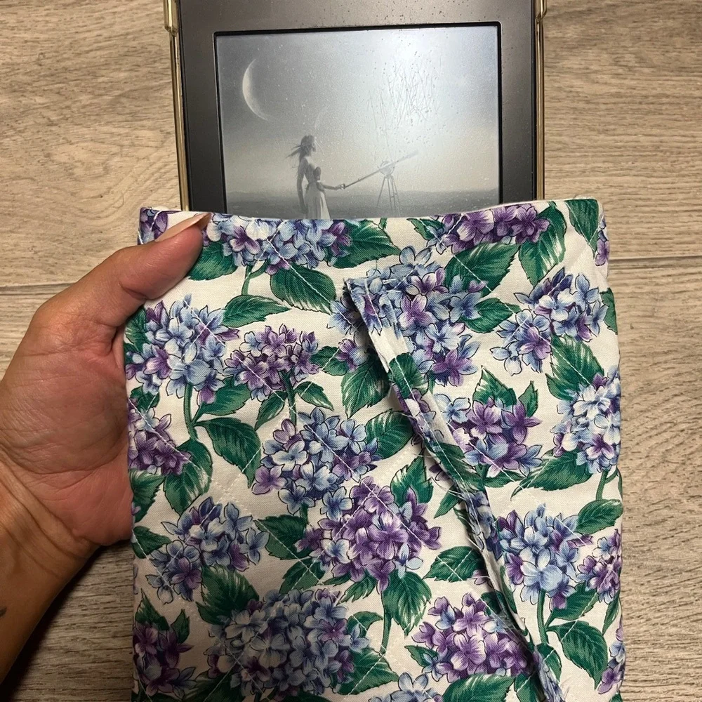 Quilted Purple Floral Kindle Sleeve
